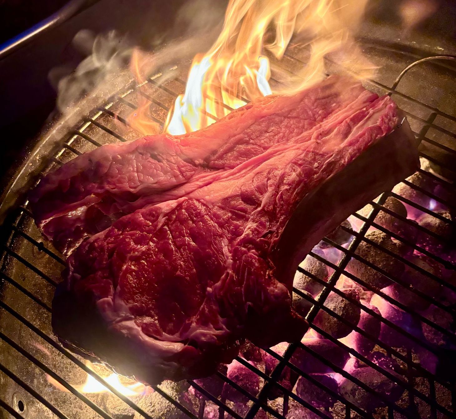 WhatsApp Image 2025-04-03 at 16.04.17 Bredy beef